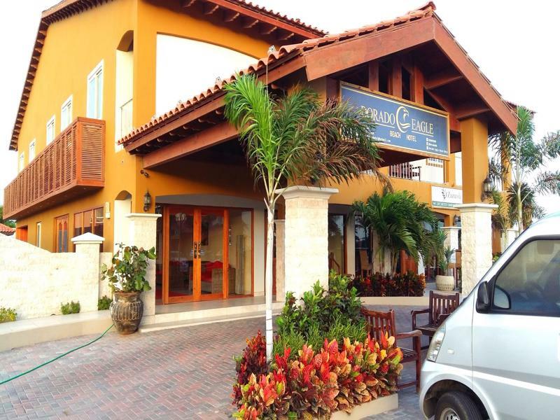 Dorado Eagle Beach Hotel โอรันเยสตัด ภายนอก รูปภาพ